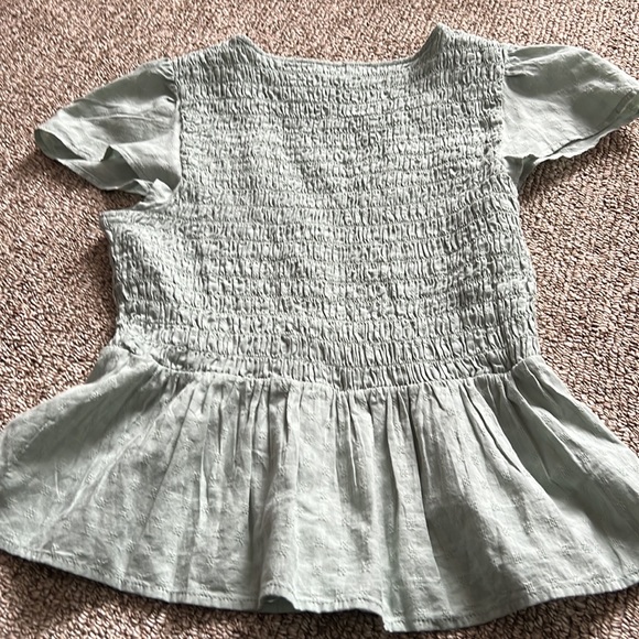 American Eagle Short Sleeve Top; size XS - Picture 3 of 3